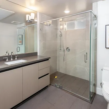 Luxurious 2Br Condo In K-Town W/ Private Balcony! Los Angeles Exterior photo
