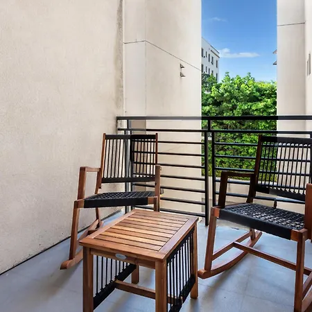Luxurious 2Br Condo In K-Town W/ Private Balcony! Los Angeles Exterior photo