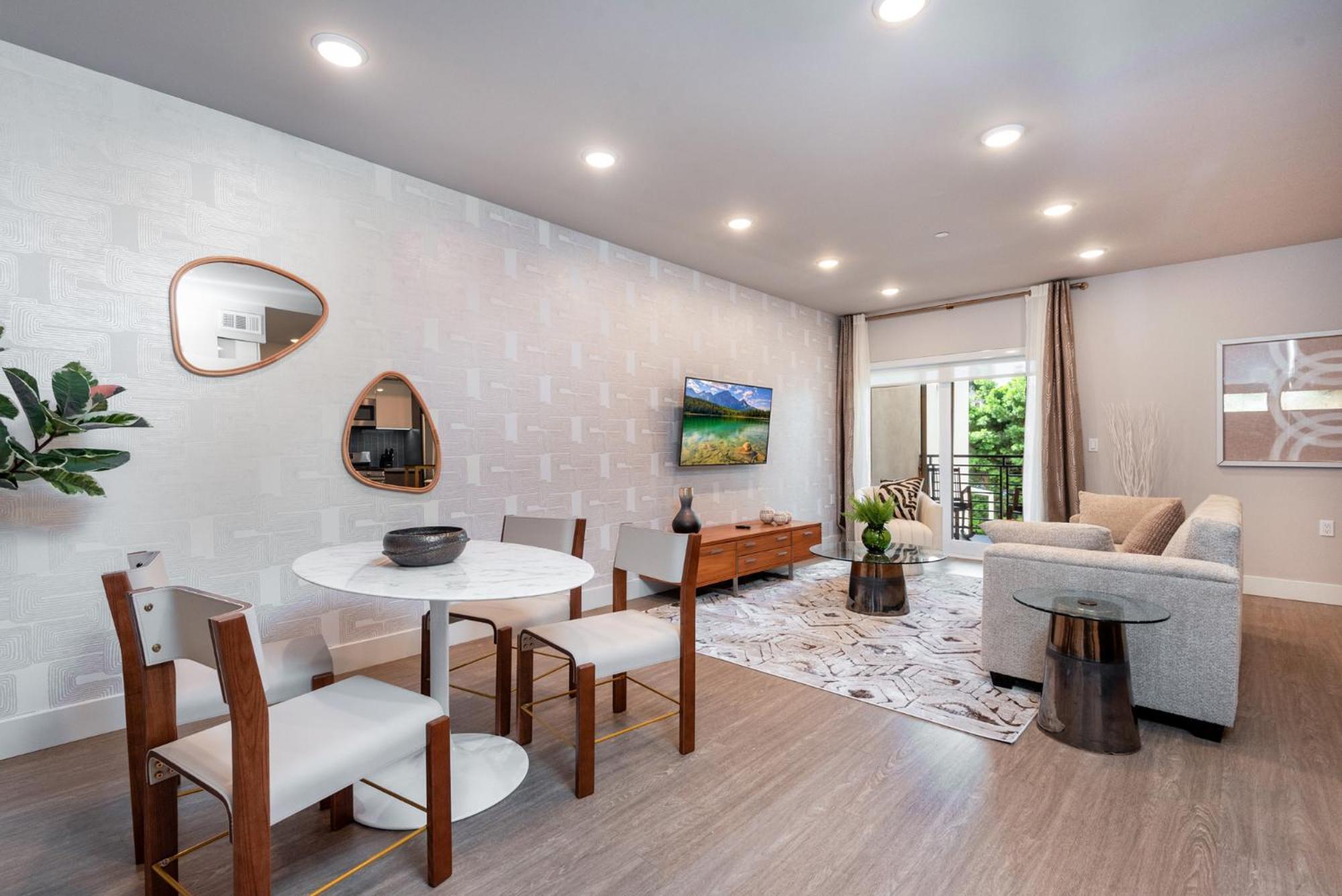 Luxurious 2br In K-town W/ Private Balcony! * Los Angeles
